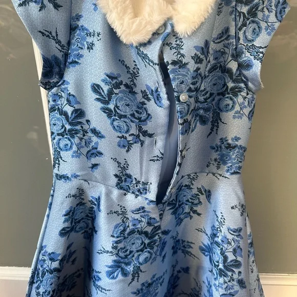 Janie & Jack holiday dress - NWT! Size 7 runs a little small - Picture 4 of 5